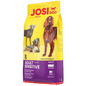 „Josera Adult Sensitive – hrană uscată pentru câini adulți sensibili, cu ingrediente atent selecționate pentru o digestie ușoară și sănătate optimă.”