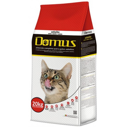 hrană pentru pisici adulte DOMUS Adult Cat" și "DOMUS Adult Cat pentru sănătatea pisicilor."